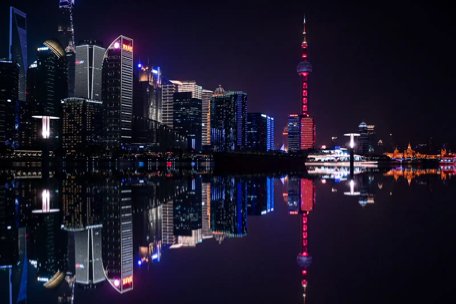 西南地区文创伴手礼设计趋势：融合巴渝元素与当代消费场景的实践